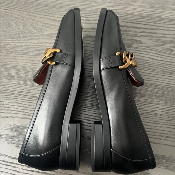 Vionic Mizelle Chain Statement Loafers - Picture 4 of 6